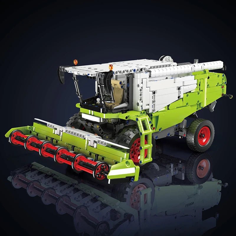 Mould King 17014 RC Harvester